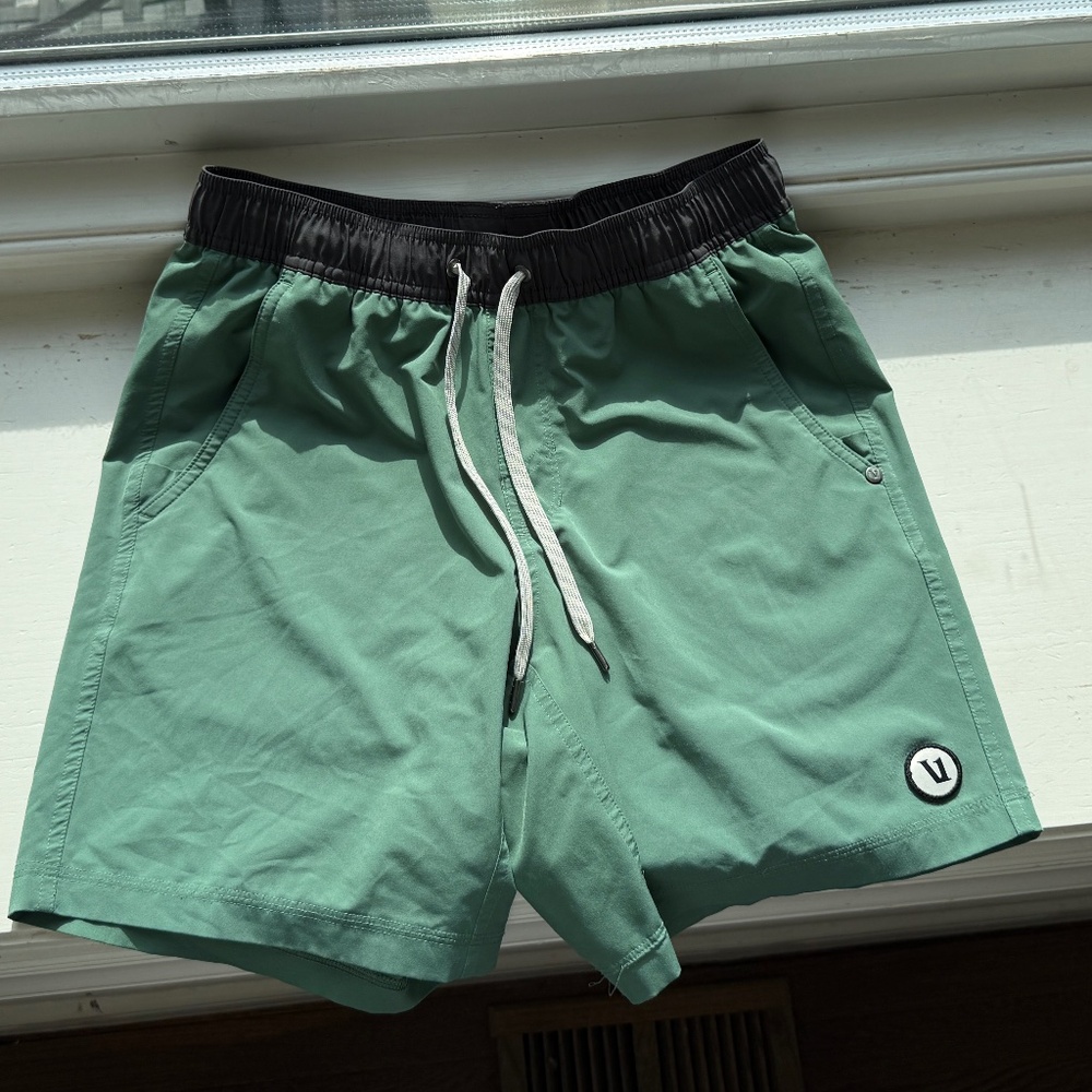 VUORI CORE SHORT UNLINED 7"